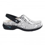 Saboti medicali din piele naturala, lavabili, cu bareta Nursingcare Wash'Go Paris, Newspaper