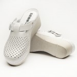 Saboti medicali, de dama, din piele, Leon 1000, alb