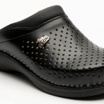 Saboti medicali, unisex, din piele, Leon PU100, negru